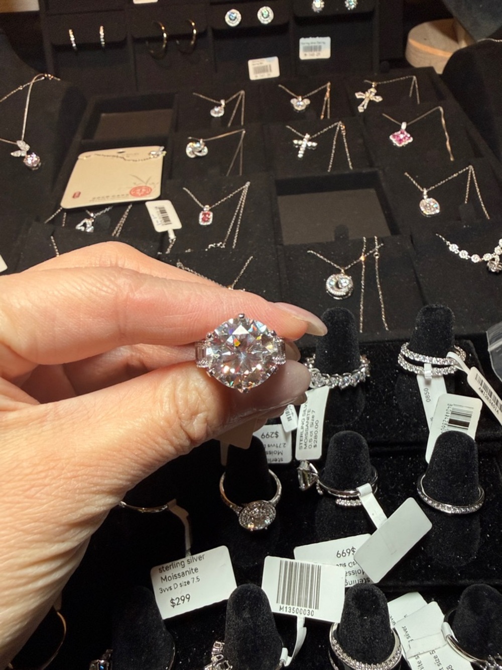 Elegant Silver Women's Ring Set